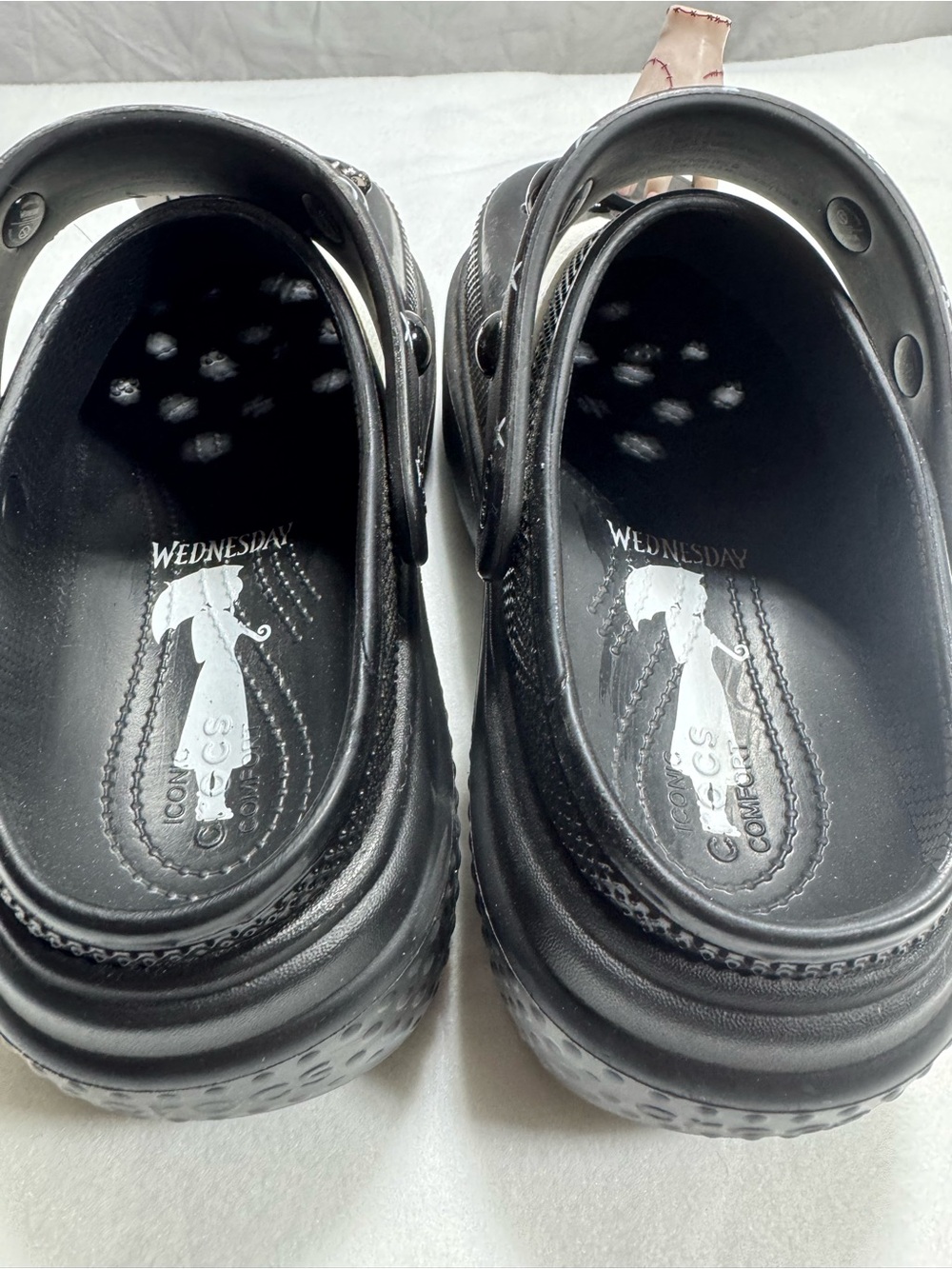The Wednesday x Crocs Stomp Platform Clog - Picture 3 of 15